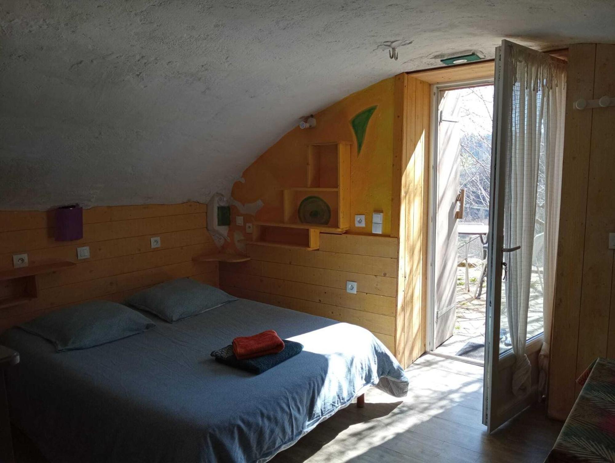 Gites Des Esselards Yzeron Kamer foto