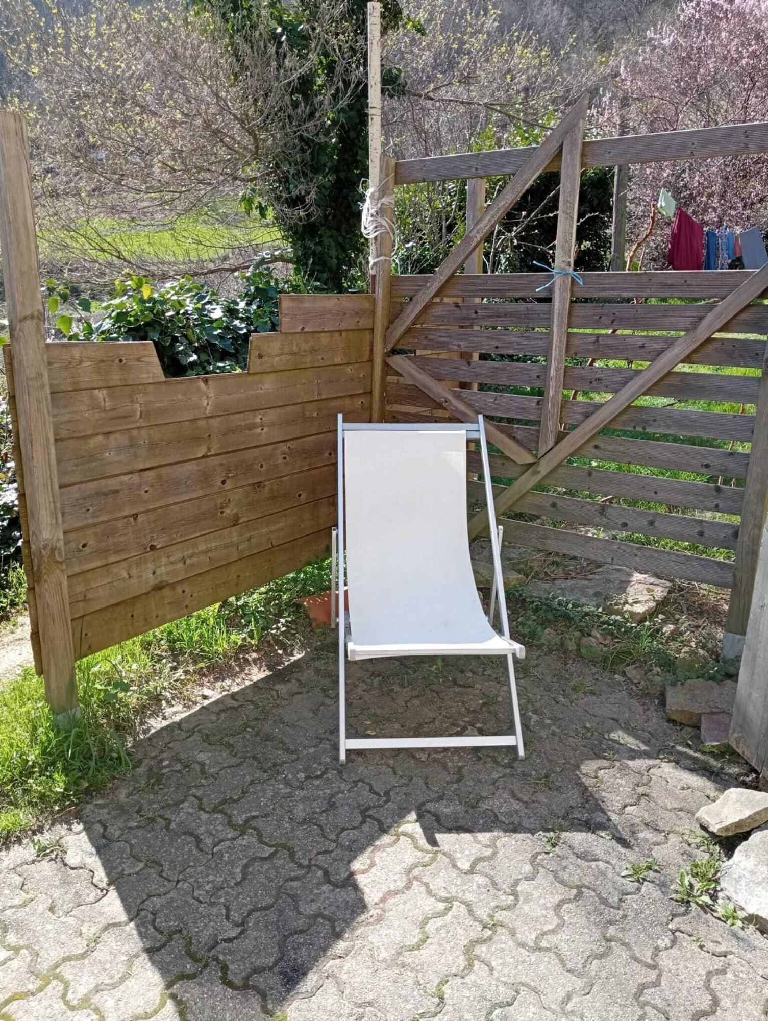 Gites Des Esselards Yzeron Kamer foto