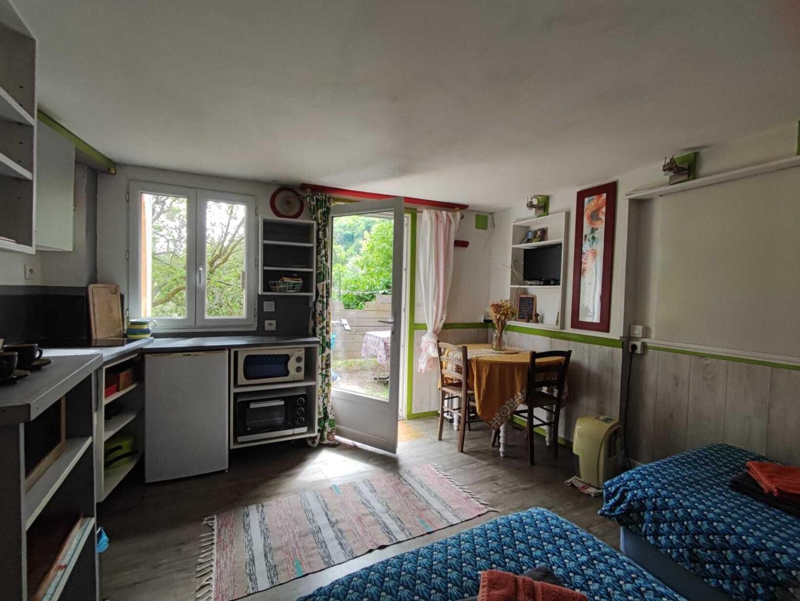 Gites Des Esselards Yzeron Kamer foto